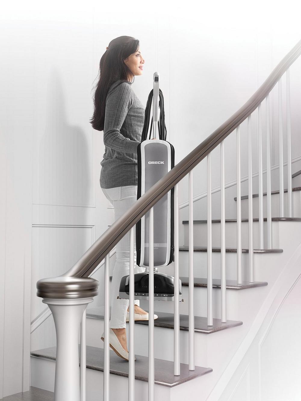 ORECK ELEVATE CONQUER VACUUM